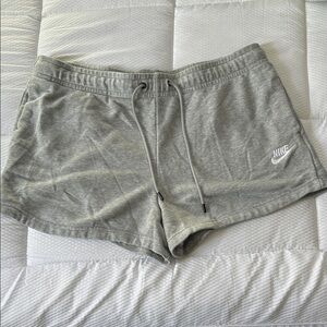 Nike Essential French Terry Shorts Gray Size Large